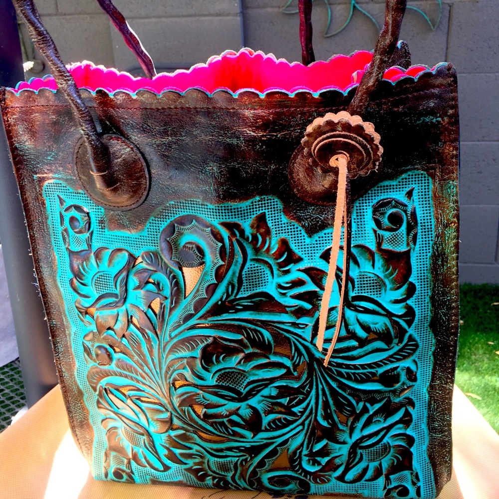 NWT Patricia Nash Tooled Leather Tote